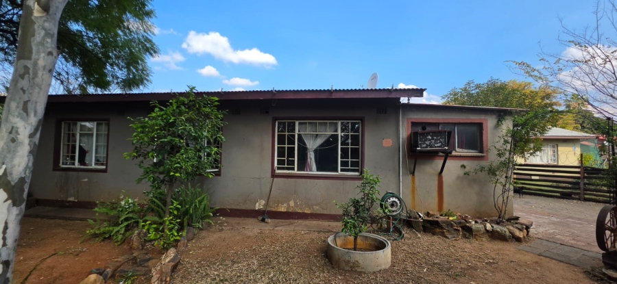 3 Bedroom Property for Sale in Oos Einde North West
